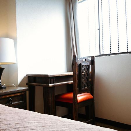 Lar Antiqua Hotel Quetzaltenango Extérieur photo