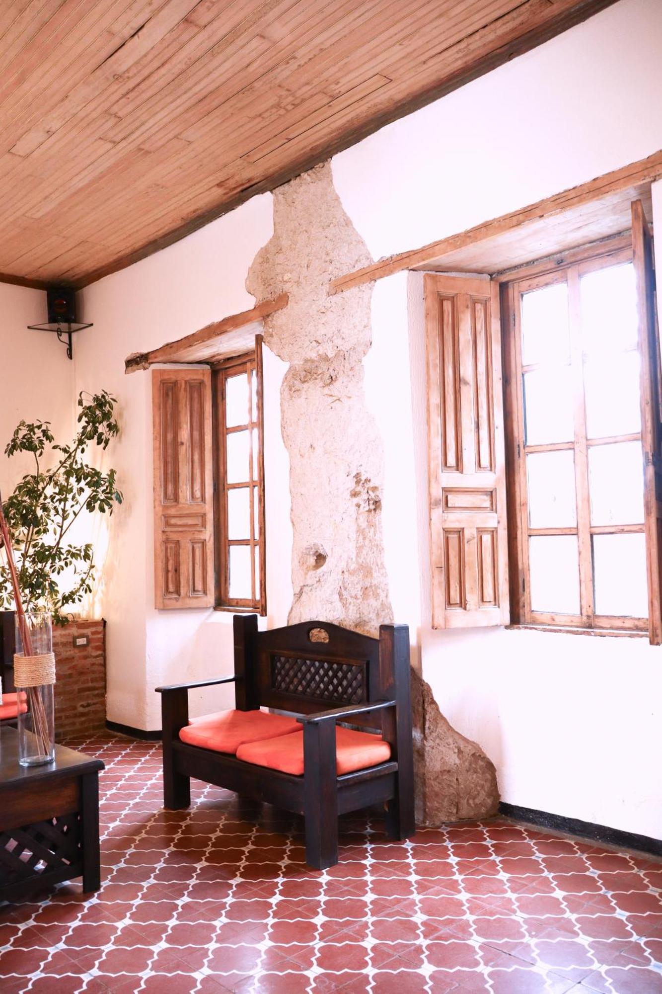 Lar Antiqua Hotel Quetzaltenango Extérieur photo